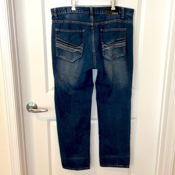 FIEND | Men’s Faded Wash Dark Blue Jeans Waist Size 40 Length 32 - Picture 7 of 7